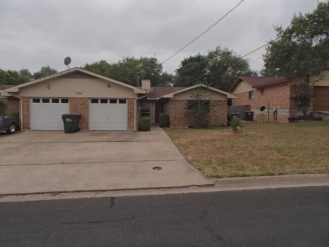 Building Photo - 3702 Rocky Hollow Trail