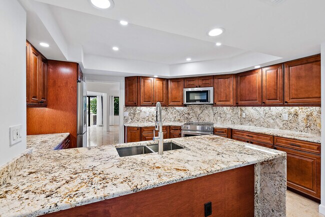 Building Photo - 1141 Marine Way E