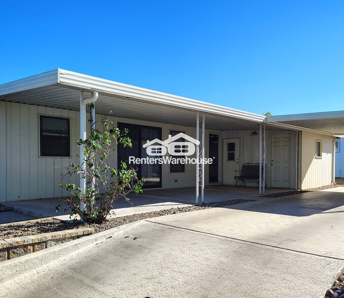 Primary Photo - 5735 E McDowell Rd