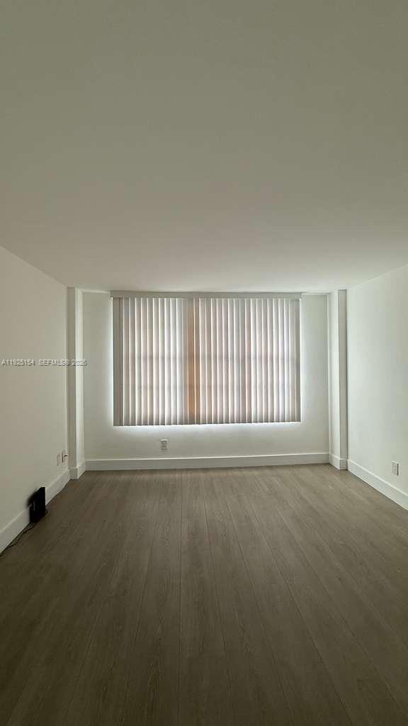 Building Photo - 5161 Collins Ave