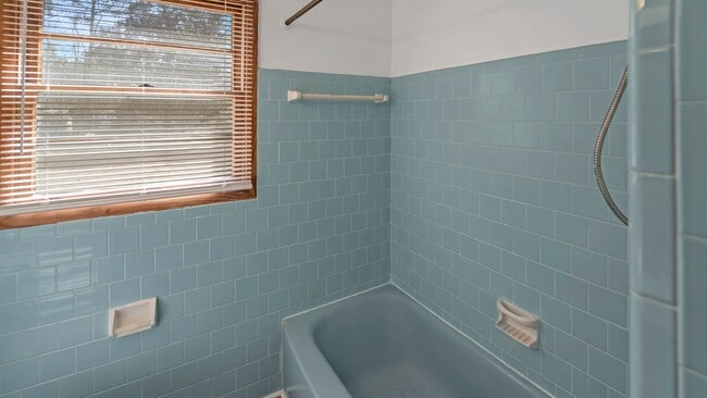 Building Photo - Cozy 3-Bedroom Home with Corner Lot in Rincon