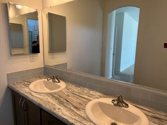 Building Photo - 3301 S Goldfield Rd