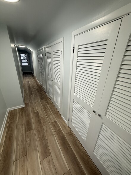 hallway - 4185 Eastway Rd