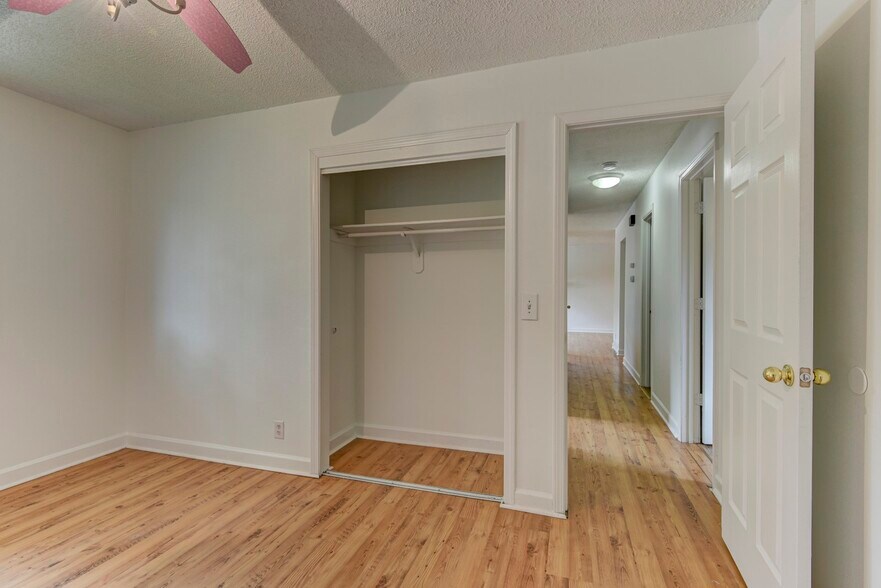 Building Photo - 3514 Glory Cir