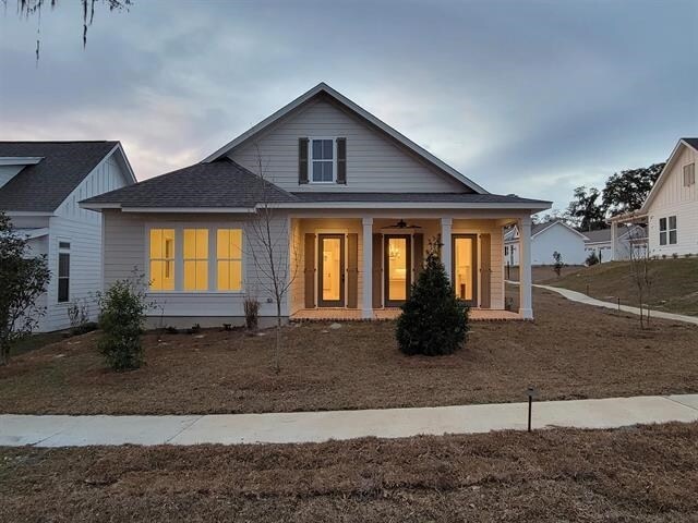 Building Photo - 475 Karcher Ave