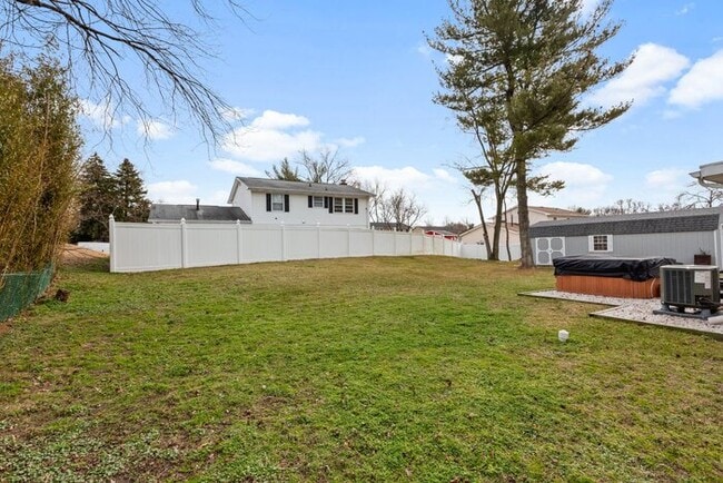 Building Photo - 7825 Ridge Rd