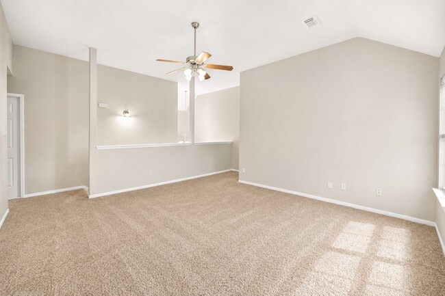 Building Photo - 19002 Timber Way Dr