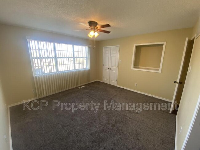 Building Photo - 2600 Brooken Hill Dr