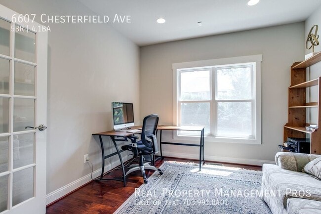 Building Photo - 6607 Chesterfield Ave
