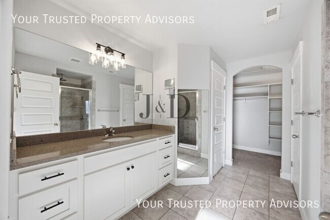 Building Photo - 960 S 2040 W