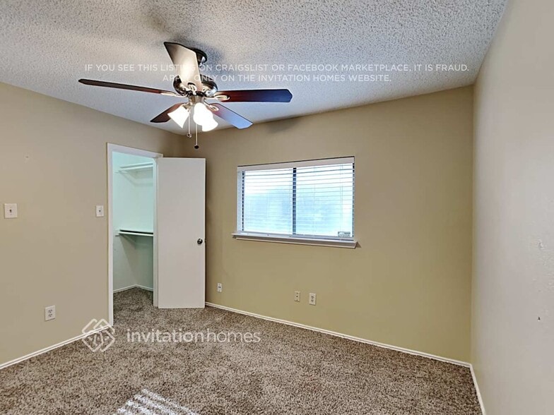 Building Photo - 4364 Bentley Dr