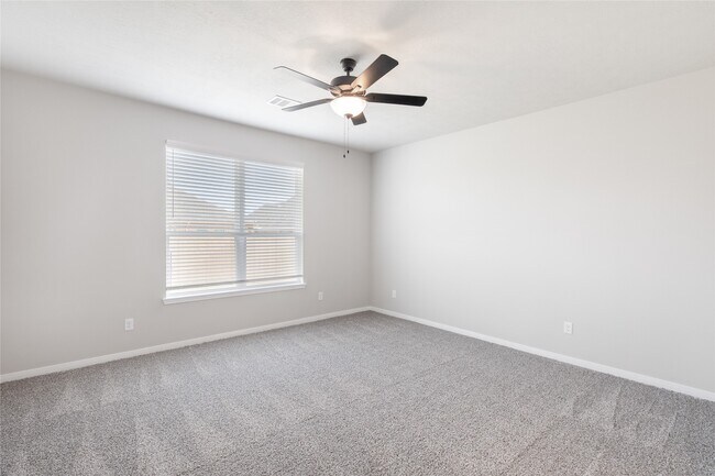 Building Photo - 15195 Still Water Mdw Lp