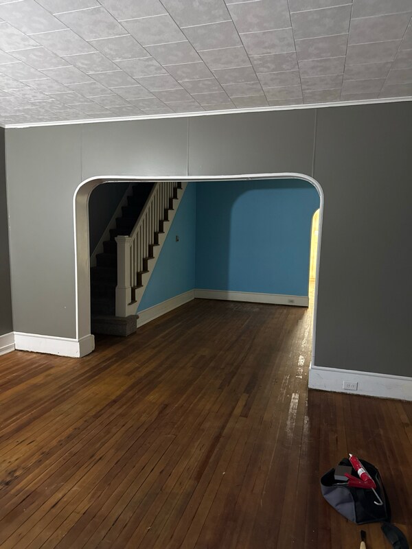 Building Photo - 110 Elk St