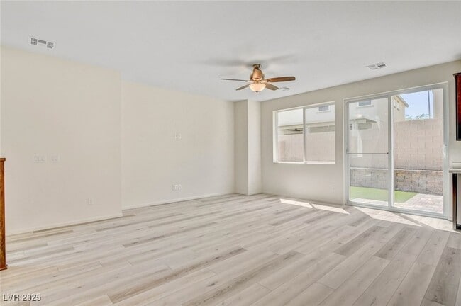 Building Photo - 8929 Pebble Sand St
