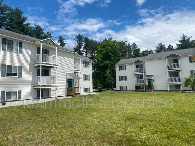 Building Photo - 671 Corning Rd