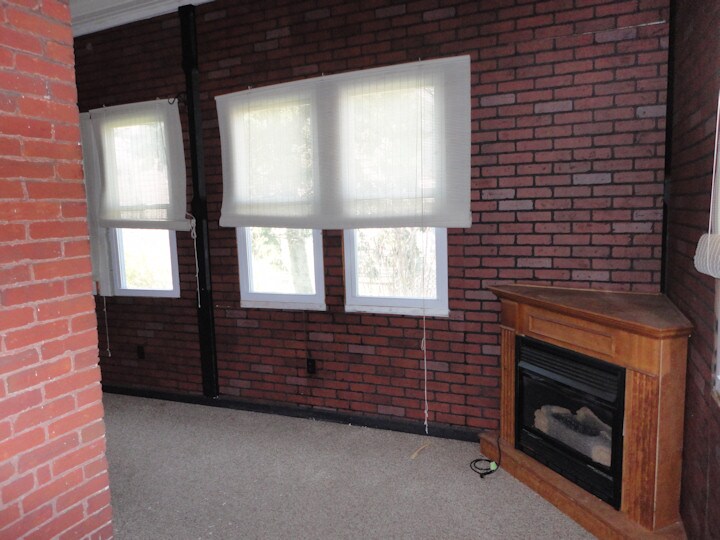 Building Photo - 2827 Horseshoe Pike