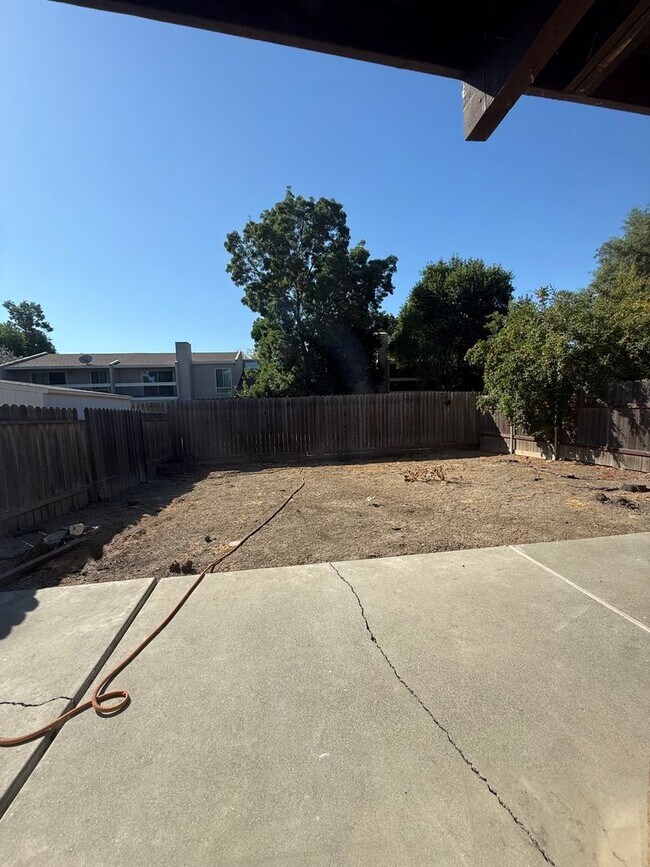 Building Photo - 3210 Trawler Pl