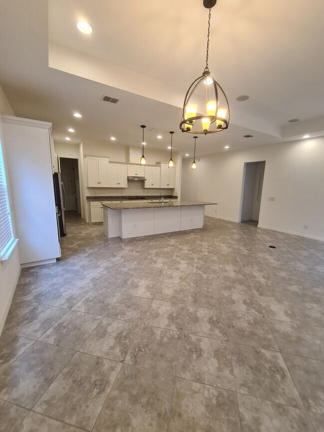 Building Photo - Beautiful and meticulously kept 3-bed 2 bath home located in the exclusive, Preserve at Turtle Cr...