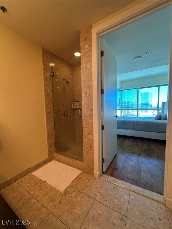 Building Photo - 4575 Dean Martin Dr