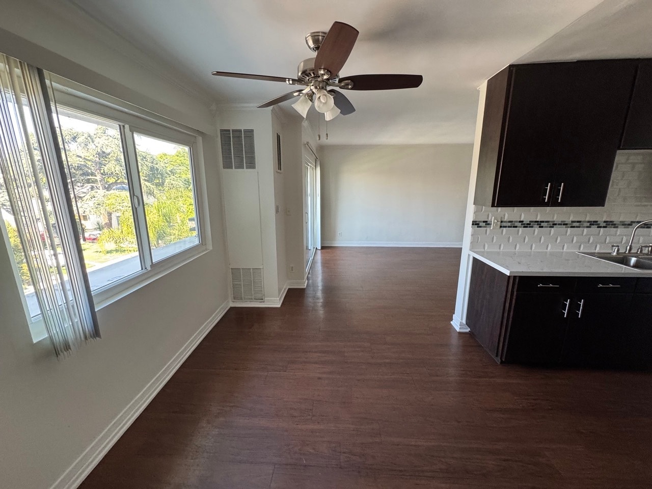 Building Photo - 1138 S Corning St