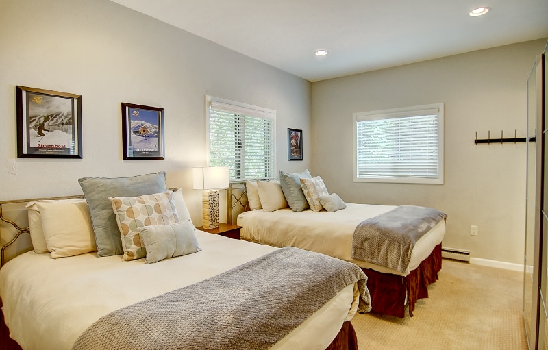 Building Photo - 31095 US-40