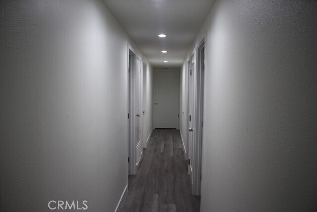 Building Photo - 2128 W Larkspur Dr