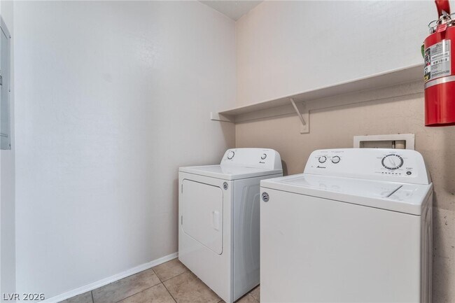 Building Photo - 4630 Basilicata Ln