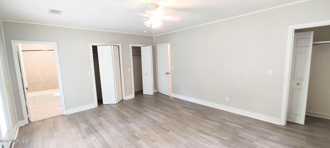 Building Photo - 2723 Waddell Rd