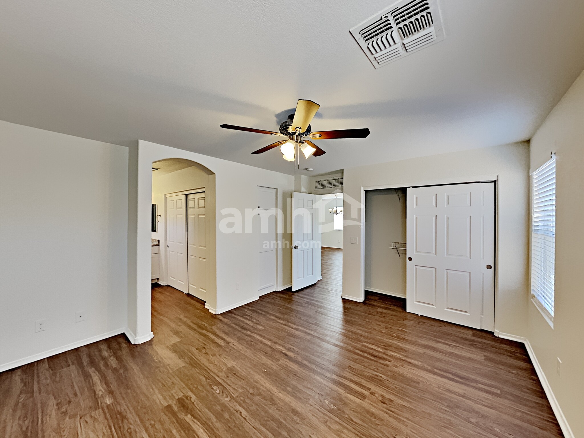 Building Photo - 4757 E Meadow Lark Way