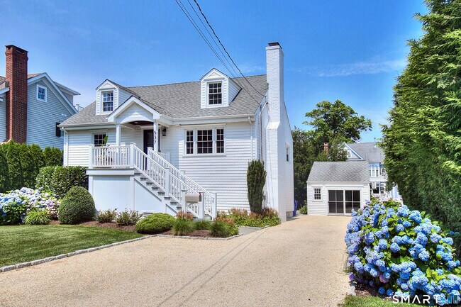 Building Photo - 537 Penfield Rd