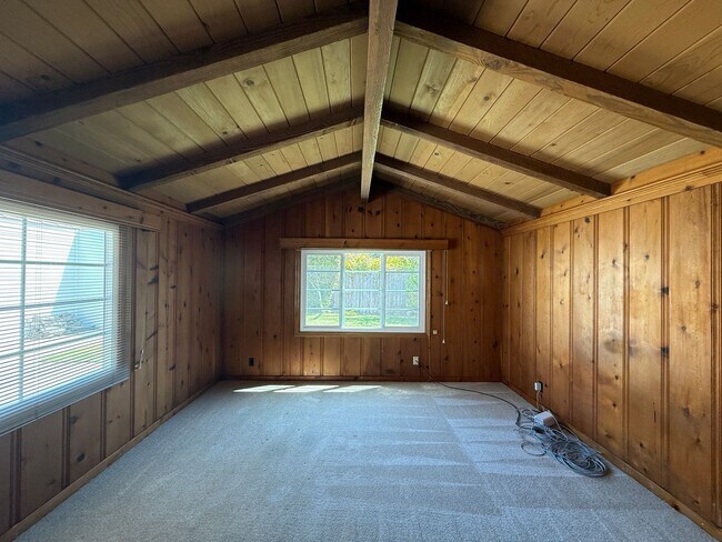 Building Photo - 161 Palm Ct Dr