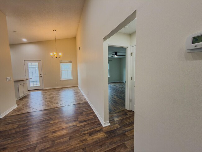 Building Photo - 1783 Ivalea Cir