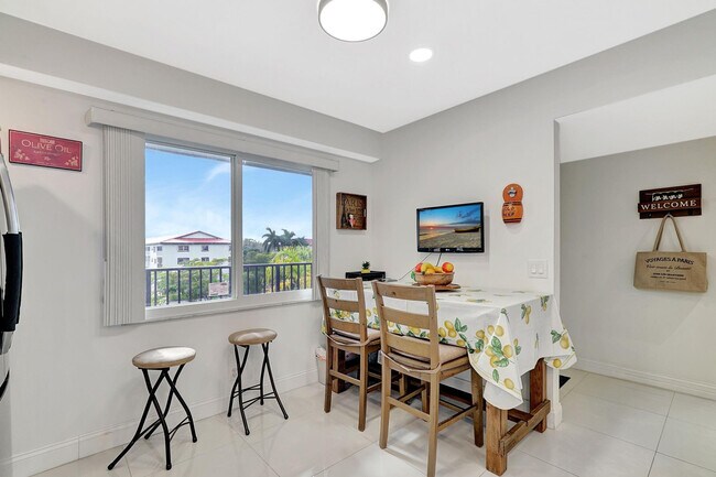 Building Photo - 1401 SW 128th Terrace