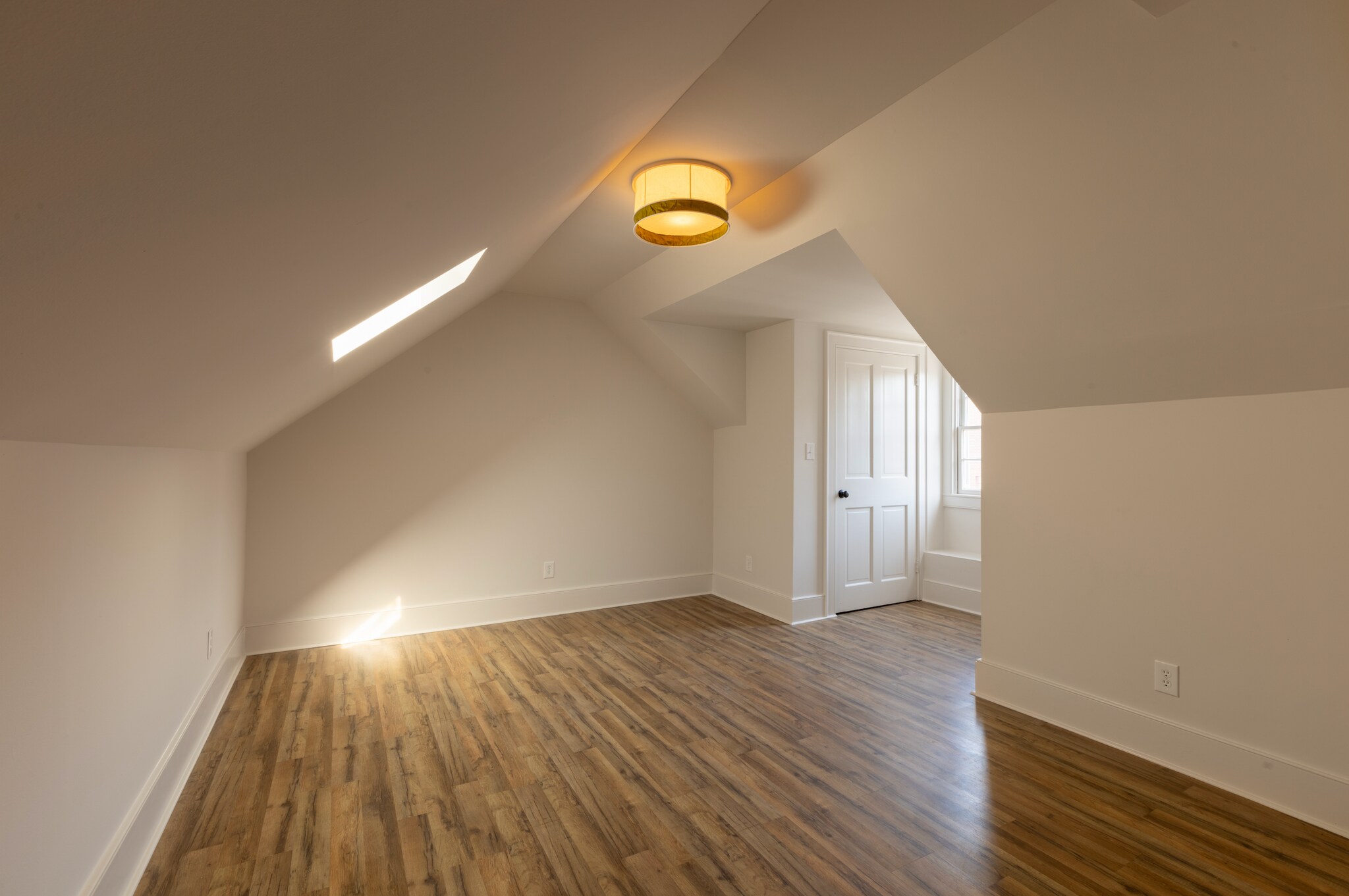 Building Photo - 82 Wentworth St