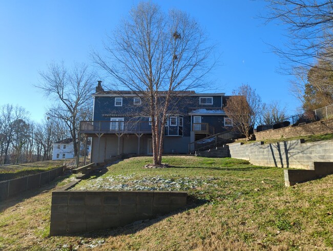 Building Photo - Nice House in Hixson