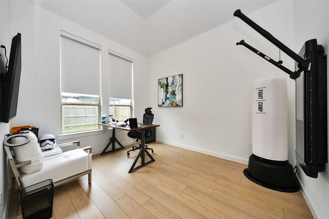 Building Photo - 23619 Bottlebrush Terrace Trl
