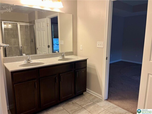 Building Photo - 5376 Jutland Rd