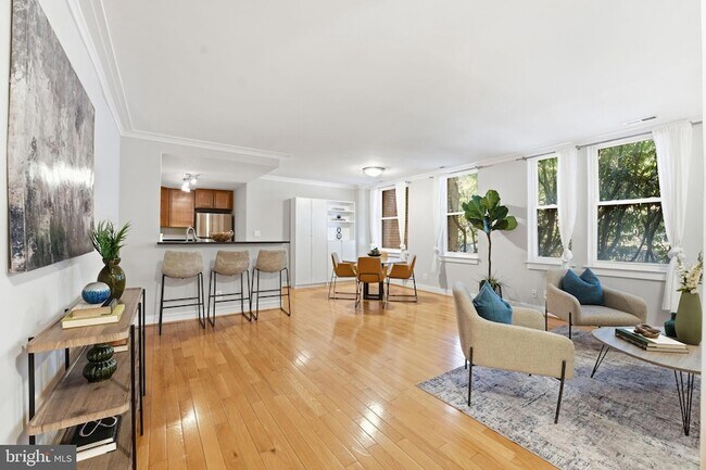 Building Photo - 14 S Street NE Unit 201