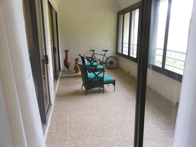 Building Photo - 7472 La Paz Blvd