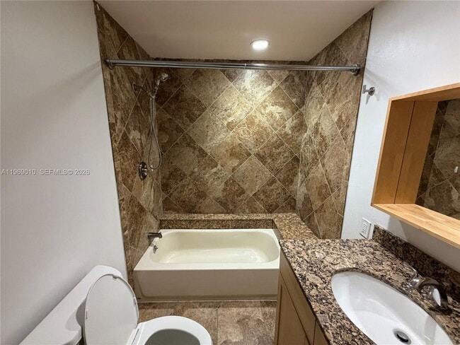 Building Photo - 853 NW 81st Terrace