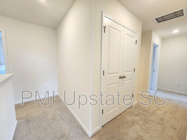 Building Photo - 6043 Willutuck Dr