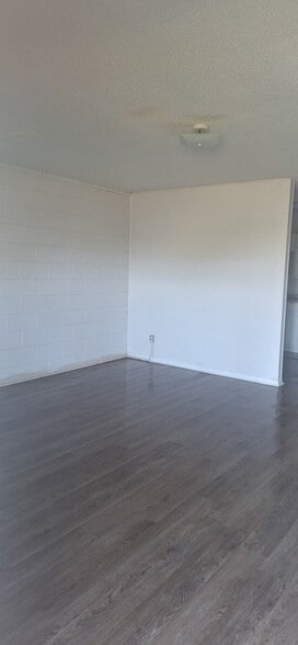 Building Photo - 2873 Hwy 43 S