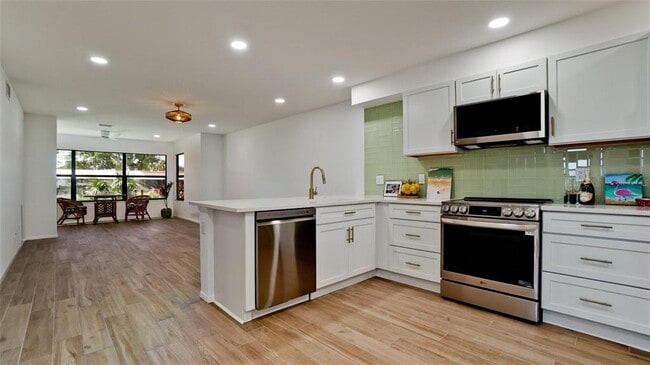 Building Photo - 4216 La Costa Cove