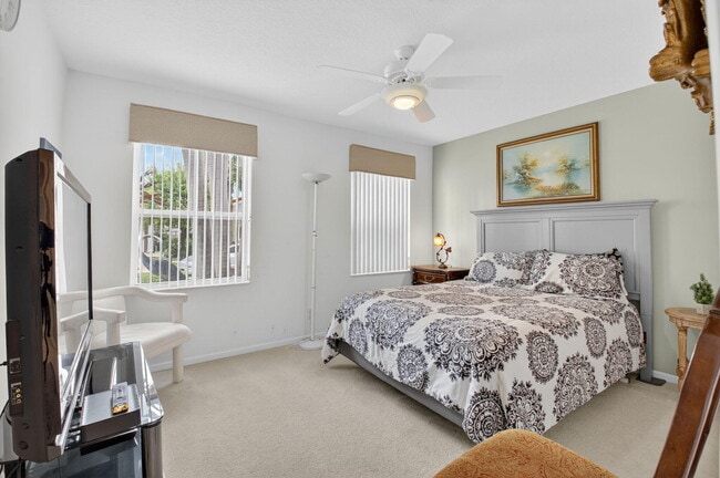 Building Photo - 7470 Chorale Rd