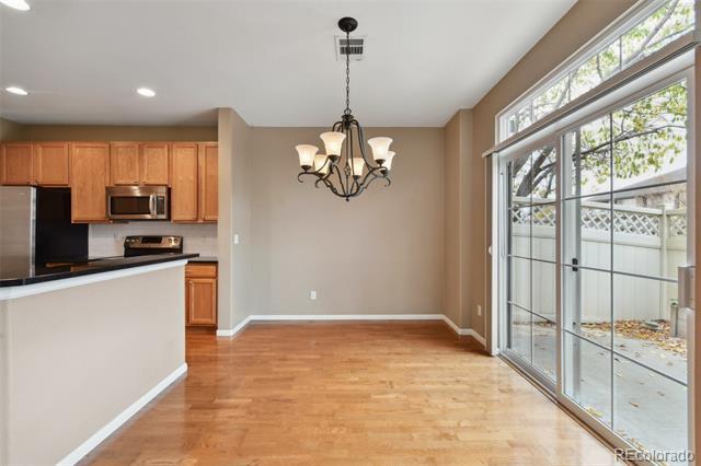 Building Photo - 11390 Navajo Cir