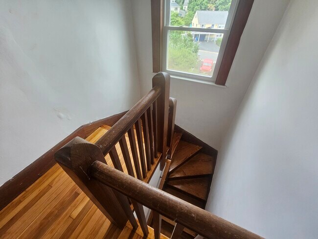 Building Photo - 436 Waverley Oaks Rd