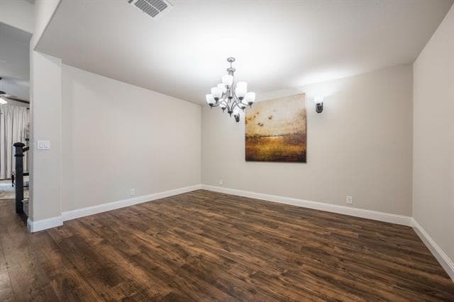 Building Photo - 335 Bluewood Dr