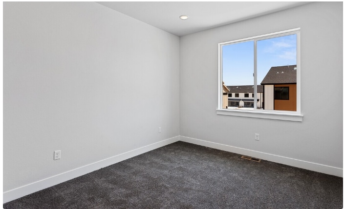 Guest Room #1 - 2402 49th Avenue Ct