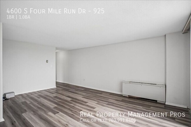 Building Photo - 4600 S Four Mile Run Dr