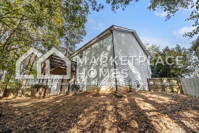 Building Photo - 5028 Chadwick Ct